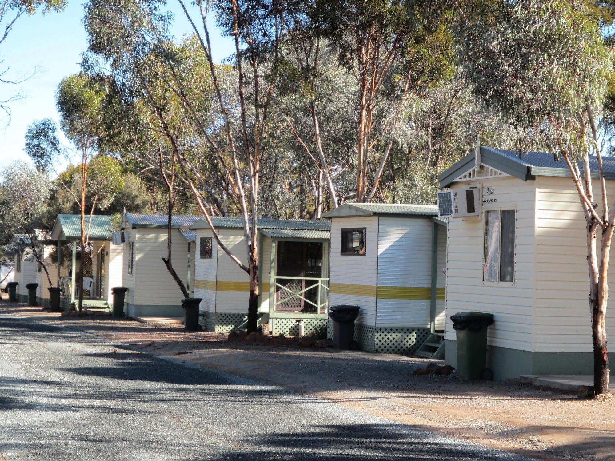 Acclaim Gateway Caravan Park Dundas Exteriör bild