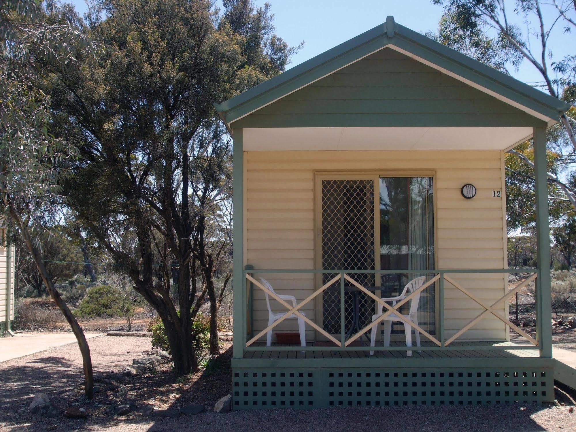 Acclaim Gateway Caravan Park Dundas Exteriör bild
